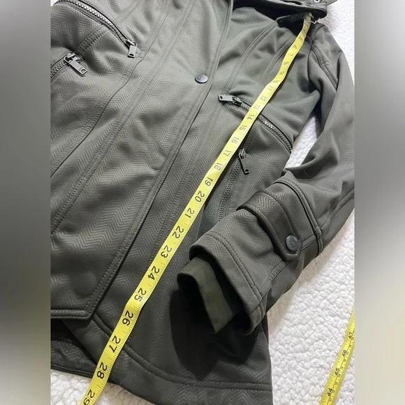 Zella Olive Green Hooded Winter Jacket Women’s XS - Picture 3 of 6